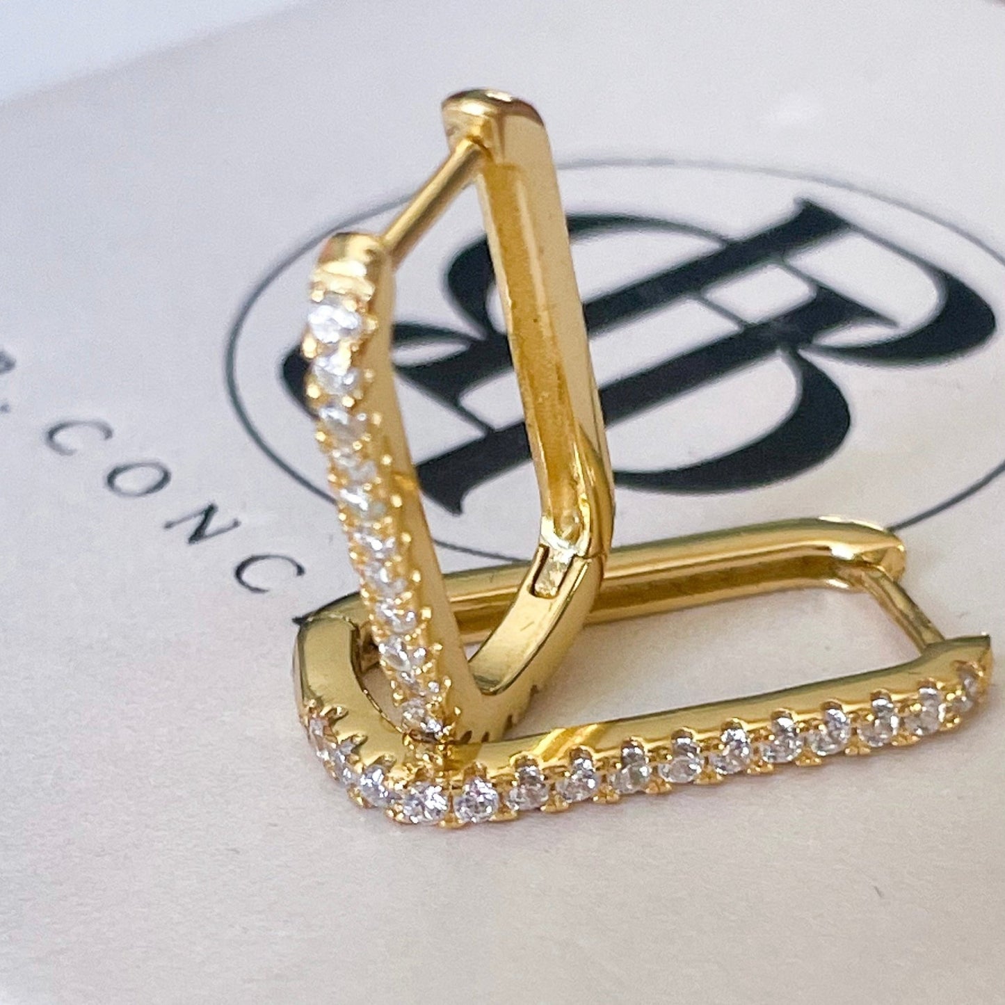 Pendientes aro rectangulares Cinderella - B.CONCEPT