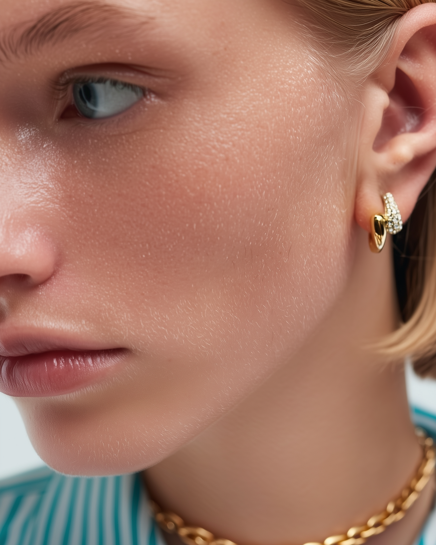 pendientes minimal oro pave